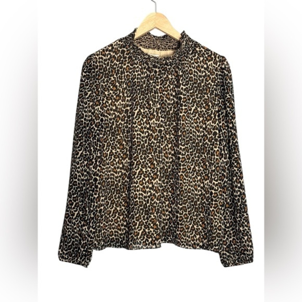 EUC J.Crew Leopard Long Sleeve Mockneck Blouse Size Medium‎